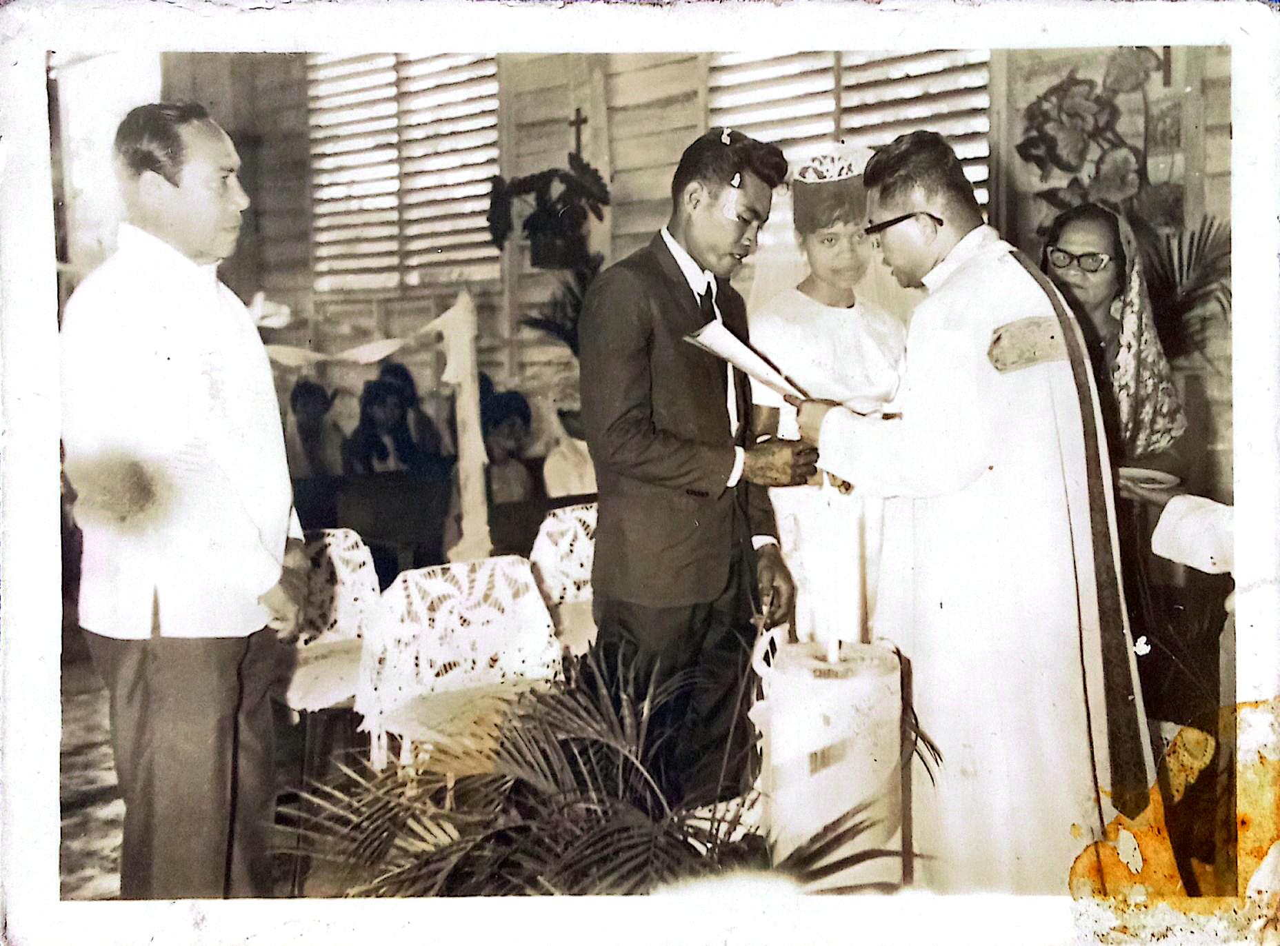 Alberto and Rosita Pachico Photo During the Wedding